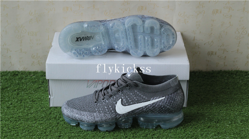 Nike Air VaporMax Flyknit Dark Grey